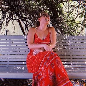 Meet your Posher, Lauren